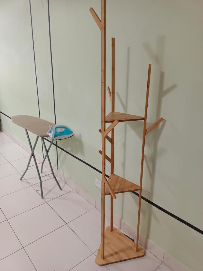 Nena Homestay Setia Alam, Air Conditioned, High Speed Internet Shah Alam Extérieur photo
