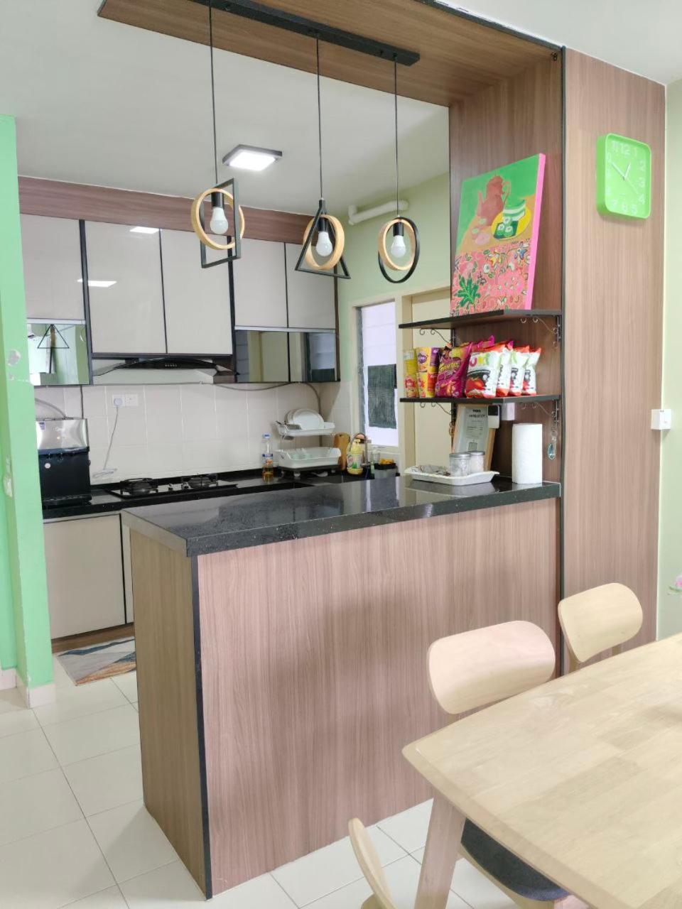 Nena Homestay Setia Alam, Air Conditioned, High Speed Internet Shah Alam Extérieur photo